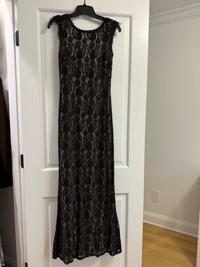 Betsy & Adam Black Lace Maxi Dress with Nude Underlay